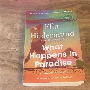 What Happens in Paradise by Elin Hildebrand